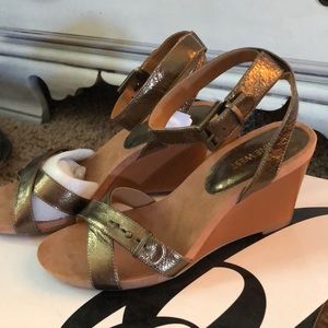 Nine West wedge sandals 7.5